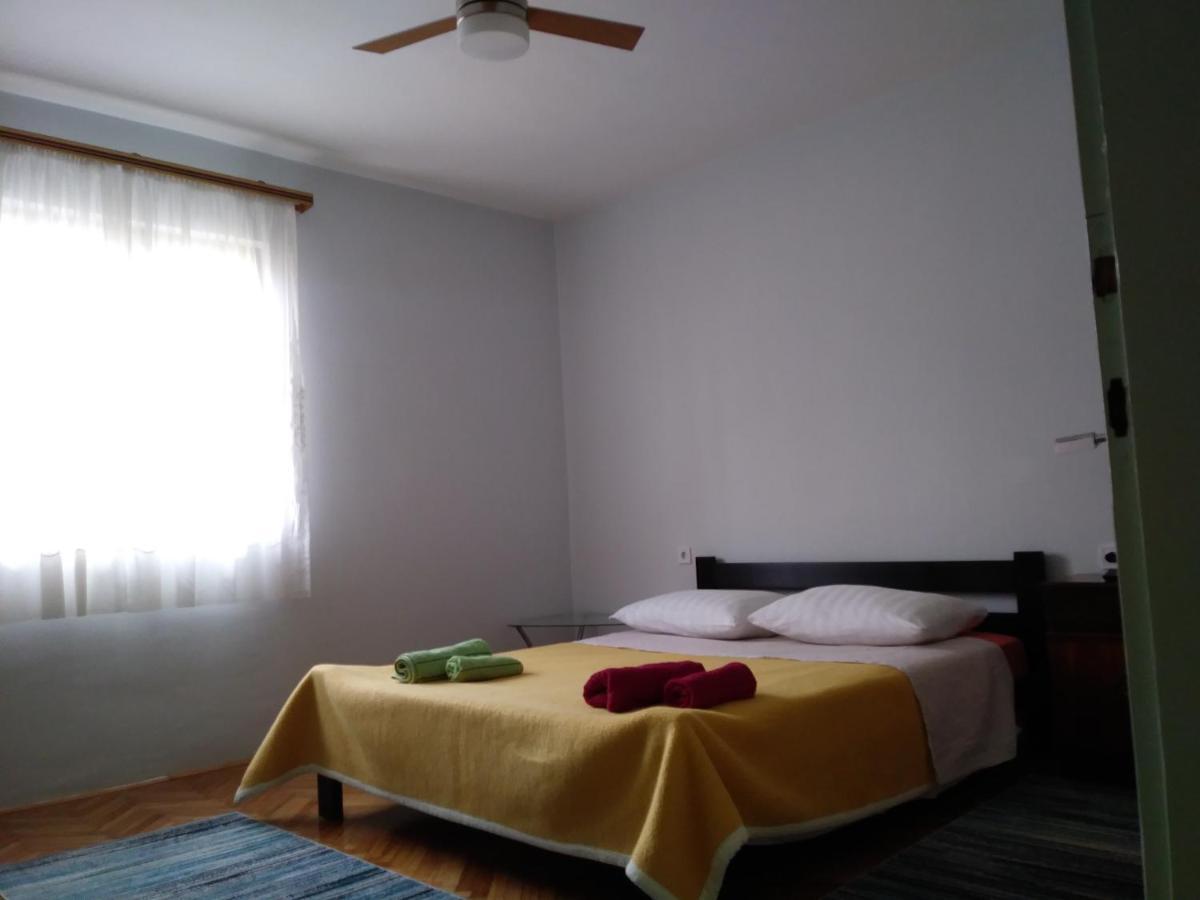 Garden Apartman Split Ngoại thất bức ảnh